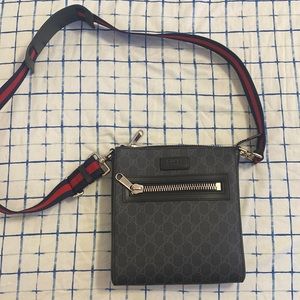 GG Black small messenger bag